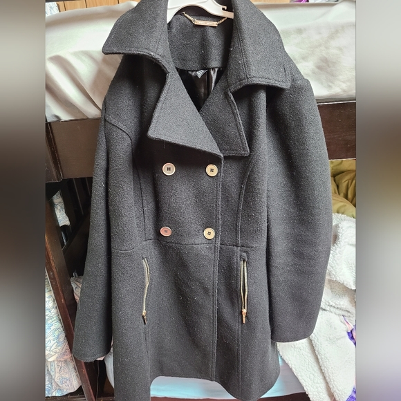 WHBM Knee Length XL Black Winter Jacket Poly Nylon Acrylic Blend Silver Accents - Picture 3 of 6